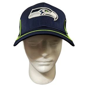 Seattle Seahawks Men's New Era College Navy 59FIFTY Fitted Cap